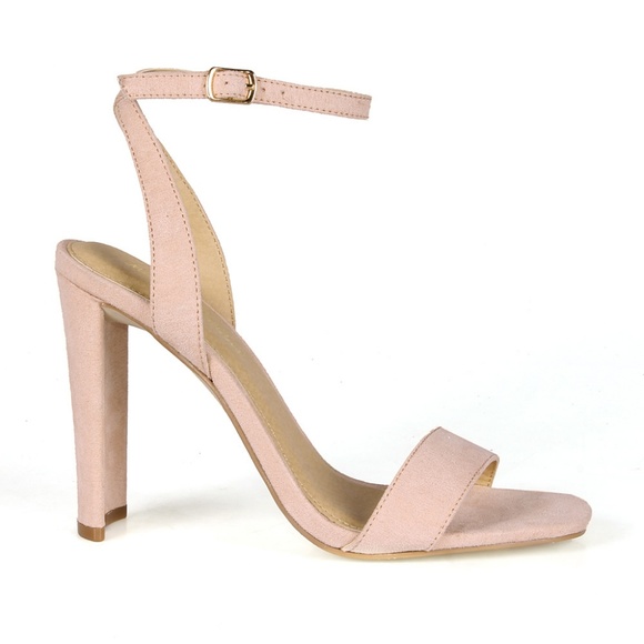 Audrina-01 Chunky Heel Sandal - Picture 2 of 3